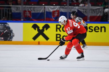 LATVIA, RIGA - 18.05.23 İŞARETİ Jonas. İsviçre, Slovakya 'ya karşı. IIHF 2023 Buz Hokeyi Dünya Şampiyonası Arena Riga 'da