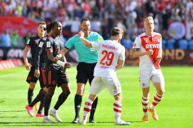 COLOGNE, Almanya - 27 Mayıs 2023: Sven Jablonski. Bundesliga 1 'in futbol maçı. FC Koeln, FC Bayern Münih 'e karşı. Rhein Enerji Stadyumunda
