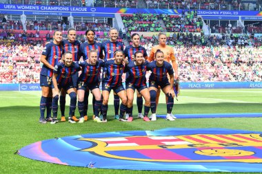 EINDHOVEN, NETHERLANDS - 3 Haziran 2023: Barcelona. UEFA Kadınlar Şampiyonlar Ligi FC Barcelona Femeni 'nin final maçı - Philips Arena' da VfL Wolfsburg Kadınlar