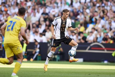 BREmen, Almanya - 12 Haziran 2023 Nico Schlotterbeck. Dost futbol maçı Almanya - Weser Stadyumu 'nda Ukrayna