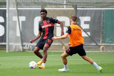 LEVERKUSEN, GERMANY - 18.07.23: Bayarena 'da sezon öncesi antrenman FC Bayer 04 Leverkusen