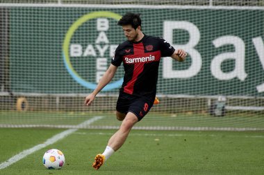 LEVERKUSEN, ALMANY - 18.07.23: Sardar Azmoun. Bayarena 'da sezon öncesi antrenman FC Bayer 04 Leverkusen