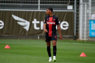 LEVERKUSEN, ALMANY - 18.07.23: Bayarena 'da sezon öncesi antrenman FC Bayer 04 Leverkusen