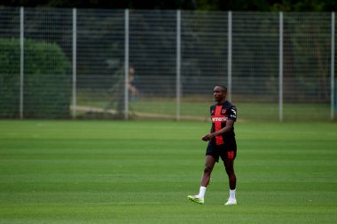 LEVERKUSEN, ALMANY - 18.07.23 Moussa Diaby. Bayarena 'da sezon öncesi antrenman FC Bayer 04 Leverkusen