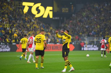 DORTMUND, GERMANY - 6 AĞUSTOS 2023: Futbol maçı Borussia Dortmund - Ajax Amsterda