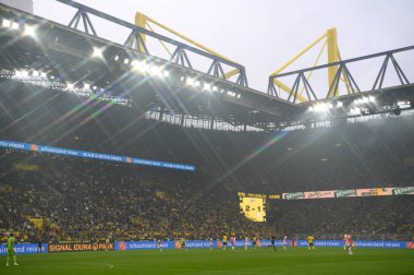 DORTMUND, GERMANY - 6 AĞUSTOS 2023: Futbol maçı Borussia Dortmund - Ajax Amsterda