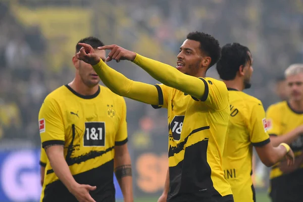 DORTMUND, GERMANY - 6 AĞUSTOS 2023: Futbol maçı Borussia Dortmund - Ajax Amsterda