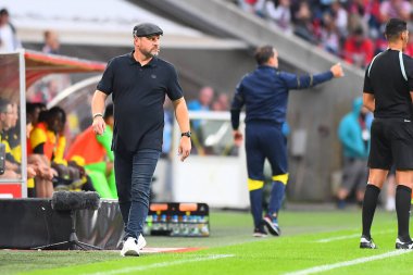 COLOGNE, Almanya - 5 Ağustos 2023: Steffen Baumgart. Dostça maç 1. - FC. Koeln, FC Nantes 'a karşı 