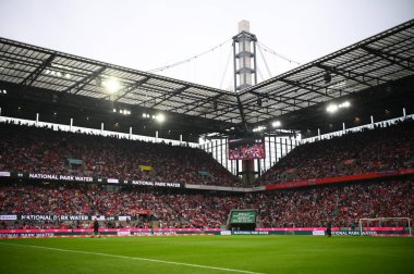 COLOGNE, ALMANY - 5 Ağustos 2023: 1 dostluk maçı. - FC. Koeln, FC Nantes 'a karşı 