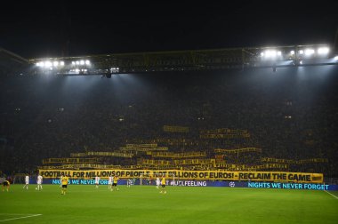 DORTMUND, GERMANY - 04.10.23: SIGNAL IDUNA PARK 'ta UEFA Şampiyonlar Ligi Borussia Dortmund - AC Milan maçı