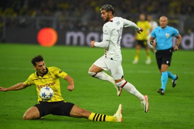DORTMUND, GERMANY - 04.10.23: Theo Hernandez, UEFA Şampiyonlar Ligi Borussia Dortmund - AC Milan - SIGNAL IDUNA PARK
