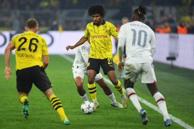 DORTMUND, ALMANY - 04.10.23: Karim Adeyemi. Maç UEFA Şampiyonlar Ligi Borussia Dortmund 'a karşı SIGNAL IDUNA PARK' ta AC Milan