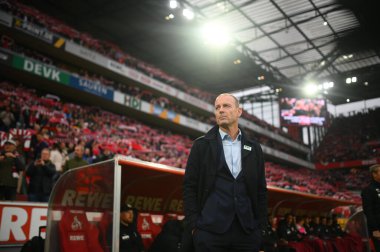 Jess Thorup, Bundesliga 1 'in 4 Kasım 2023' teki futbol karşılaşması. FC Koeln, FC Augsburg 'a karşı Rhein Enerji Stadyumu' nda