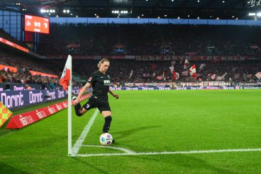 COLOGNE, ALMANY - 4 Kasım 2023: Fredrik Jensen, Bundesliga 1 'in futbol maçı. FC Koeln, FC Augsburg 'a karşı Rhein Enerji Stadyumu' nda