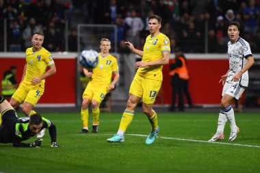LEVERKUSEN, GERMANY - 20 Kasım 2023: Illya Zabarnyi, UEFA EURO 2024 Futbol karşılaşması Kalifiye Ukrayna, Bayena 'da İtalya' ya karşı