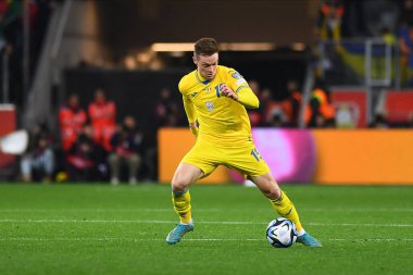 LEVERKUSEN, GERMANY - 20 Kasım 2023: Viktor Tsyhankov, UEFA EURO 2024 Futbol karşılaşması Ukrayna ile İtalya Bayarena karşılaşması