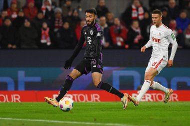 COLOGNE, ALMANY - 24 Kasım 2023: 1 numaralı Bundesliga futbol maçı. FC Koeln, FC Bayern Münih 'e karşı. Rhein Enerji Stadyumunda