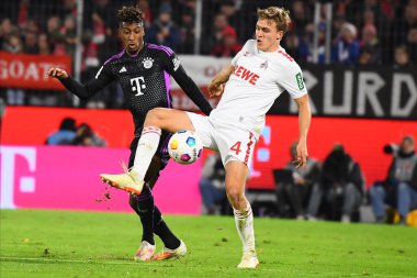 COLOGNE, ALMANY - 24 Kasım 2023: 1 numaralı Bundesliga futbol maçı. FC Koeln, FC Bayern Münih 'e karşı. Rhein Enerji Stadyumunda