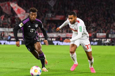 COLOGNE, ALMANY - 24 Kasım 2023: 1 numaralı Bundesliga futbol maçı. FC Koeln, FC Bayern Münih 'e karşı. Rhein Enerji Stadyumunda