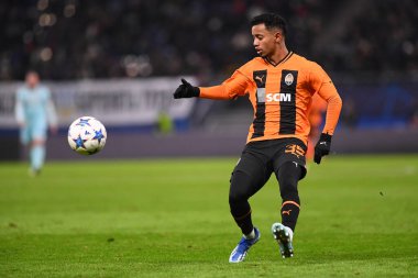 HAMBURG, GERMANY - 28 Kasım 2023: FC Shakhtar Donetsk ile Royal Antwerpen FC arasındaki UEFA Şampiyonlar Ligi maçı