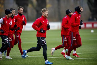 COLOGNE, Almanya - 06.12.23: 1.FC Koeln Uygulaması