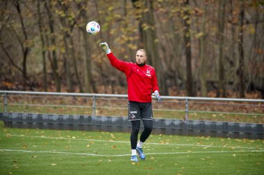COLOGNE, Almanya - 06.12.23: 1.FC Koeln Uygulaması