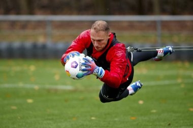 COLOGNE, Almanya - 06.12.23: 1.FC Koeln Uygulaması