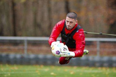 COLOGNE, Almanya - 06.12.23: 1.FC Koeln Uygulaması