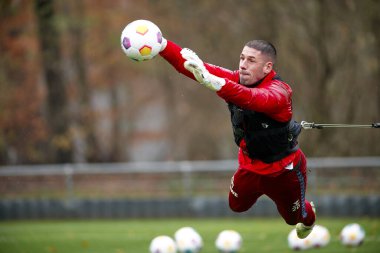 COLOGNE, Almanya - 06.12.23: 1.FC Koeln Uygulaması