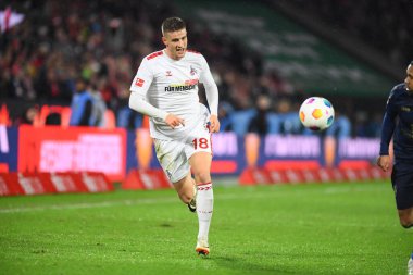 COLOGNE, Almanya - 10 ARALIK, 2023: 1. Bundesliga futbol maçı. FC Koeln, Rhein Energie Stadion 'da 1.FCV Mainz 05' e karşı.