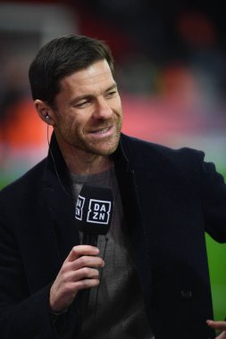 LEVERKUSEN, GERMANY - 17 ARALIK 2023: Xabi Alonso, FC Bayer 04 Leverkusen-Eintracht Frankfurt maçı Bayena 'da