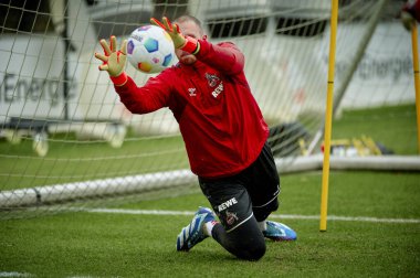 COLOGNE, GERMANY - 2 HAZİRAN, 2024: Geissbockheim 'da 1.FC Koeln Uygulaması 