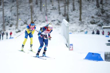 RUHPOLDING, ALMANY - 12 HAZİRAN, 2024: TANDREVOLD Ingrid Landmark, Women sprint. Ruhpolding Biathlon Dünya Kupası 2024 Chiemgau Arena 'da