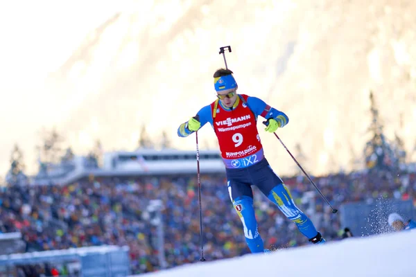 \ RUHPOLDING, ALMANY - 13 HAZİRAN, 2024: LESIUK Taras, Men sprint. Ruhpolding Biathlon Dünya Kupası 2024 Chiemgau Arena 'da