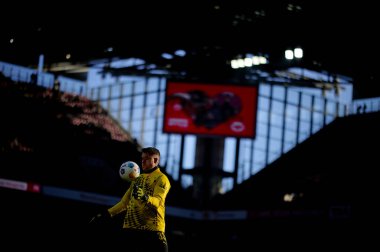 COLOGNE, GERMANY - 20 HAZİRAN, 2024: Alexander Meyer, 1.FC Koeln-Borussia Dortmund maçı Rhein Enerji Stadyumu 'nda