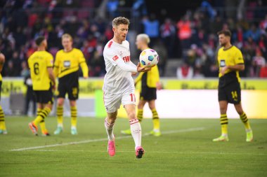 COLOGNE, GERMANY - 20 HAZİRAN, 2024: Florian Kainz, 1.FC Koeln-Borussia Dortmund maçı Rhein Energie Stadion 'da