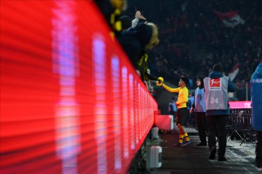 COLOGNE, GERMANY - 20 HAZİRAN 2024: Ian Maatsen, 1.FC Koeln-Borussia Dortmund maçı Rhein Energie Stadion 'da
