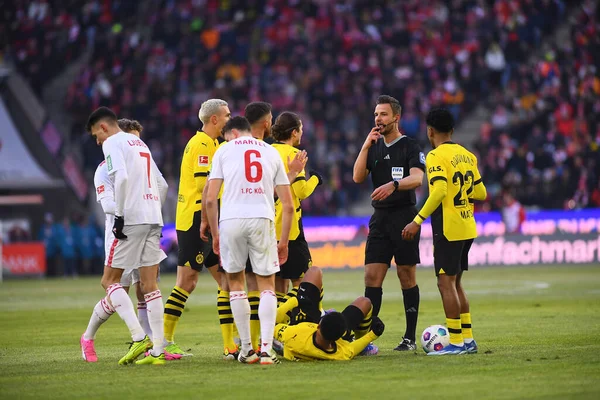 COLOGNE, GERMANY - 20 HAZİRAN, 2024: 1.FC Koeln-Borussia Dortmund maçı Rhein Enerji Stadyumu 'nda