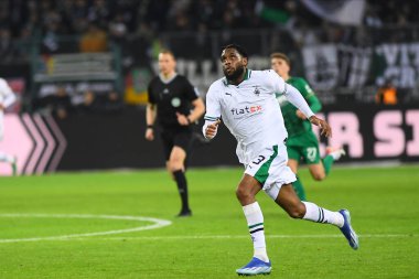 MOENCHENGLADBACH, GERMANY - 21 HAZİRAN 2024: Jordan Pefok, Bundesliga Borussia Moenchengladbach FC Augsburg 'a karşı Borussia Park' ta futbol maçı
