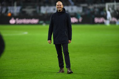 MOENCHENGLADBACH, GERMANY - 21 HAZİRAN, 2024: Jess Thorup, Bundesliga Borussia Moenchengladbach FC Augsburg 'a karşı Borussia Park' ta futbol maçı