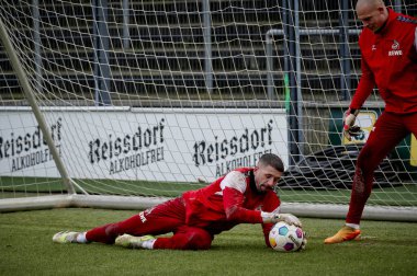 COLOGNE, Almanya - 24 HAZİRAN, 2024: Philipp Pentke, Uygulama 1. FC Koeln, Geissbockheim 'da.