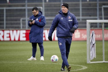 COLOGNE, ALMANY - 24 HAZİRAN, 2024: Timo Schultz, 1. FC Koeln, Geissbockheim 'da.