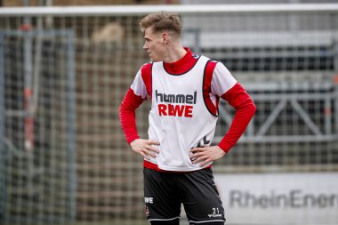 COLOGNE, ALMANY - 24 HAZİRAN, 2024: Steffen Tigges Uygulaması 1. FC Koeln, Geissbockheim 'da.