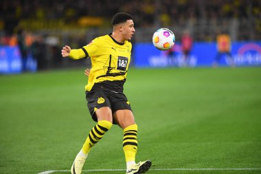 DORTMUND, GERMANY - 28 HAZİRAN 2024: Jadon Sancho, Bundesliga Borussia Dortmund Bochum 'a karşı Signal Iduna Park' ta oynanan futbol maçı