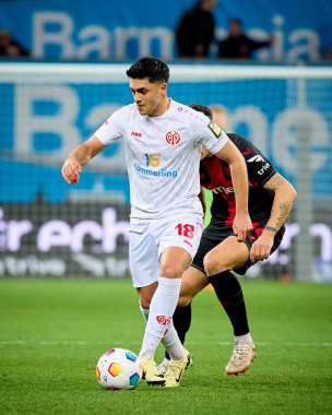 LEVERKUSEN, GERMANY - 23 Şubat 2024: Nadiem Amiri, The Bundesliga maçı FC Bayer 04 Leverkusen - 1. Bayarena 'da FSV Mainz 05