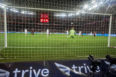 LEVERKUSEN, ALMANY - 23 Şubat 2024: Robin Zentner, The Bundesliga maçı FC Bayer 04 Leverkusen 1 'e karşı. Bayarena 'da FSV Mainz 05