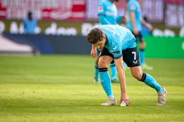 COLOGNE, ALMANY - 3 Mart 2024: Jonas Hofmann Bundesliga 1 'in futbol maçı sırasında. FC Koeln, Bayer 04 Leverkusen 'e karşı Rhein Enerji Stadyumu' nda