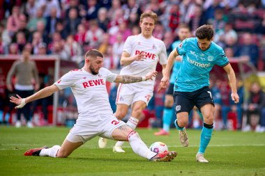 COLOGNE, ALMANY - 3 Mart 2024: Jonas Hofmann Bundesliga 1 'in futbol maçı sırasında. FC Koeln, Bayer 04 Leverkusen 'e karşı Rhein Enerji Stadyumu' nda