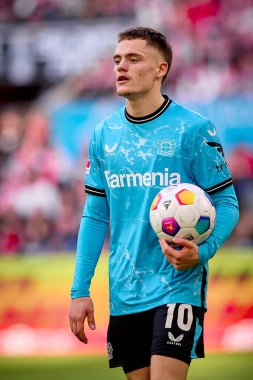 COLOGNE, ALMANY - 3 Mart 2024: Florian Wirtz Bundesliga 1 'in futbol maçı sırasında. FC Koeln, Bayer 04 Leverkusen 'e karşı Rhein Enerji Stadyumu' nda