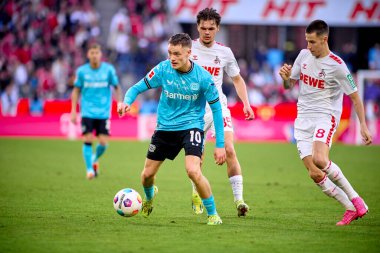 COLOGNE, ALMANY - 3 Mart 2024: Florian Wirtz Bundesliga 1 'in futbol maçı sırasında. FC Koeln, Bayer 04 Leverkusen 'e karşı Rhein Enerji Stadyumu' nda